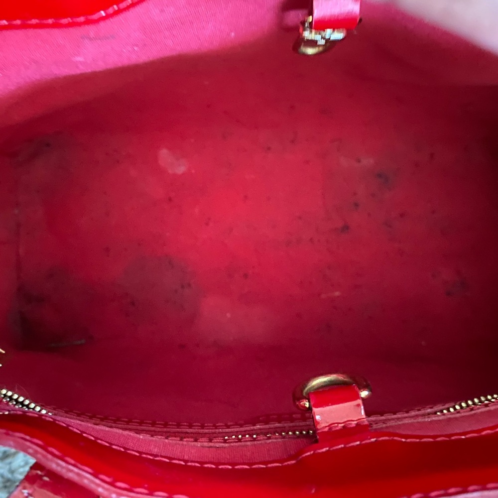“Authenticated” Louis Vuitton Monogram Vernis Wiltshire PM - Picture 8 of 8